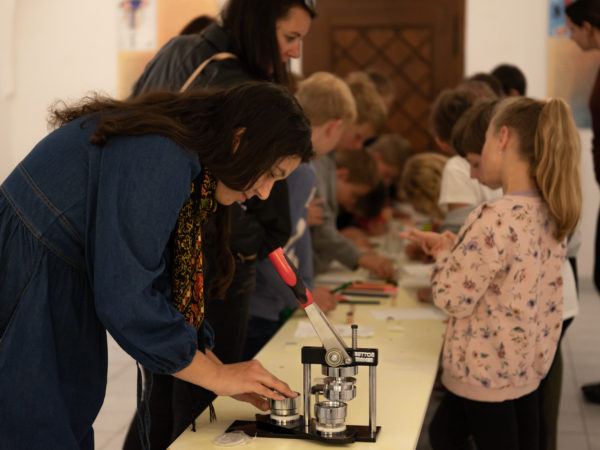 Obrázky na útěku – edukace